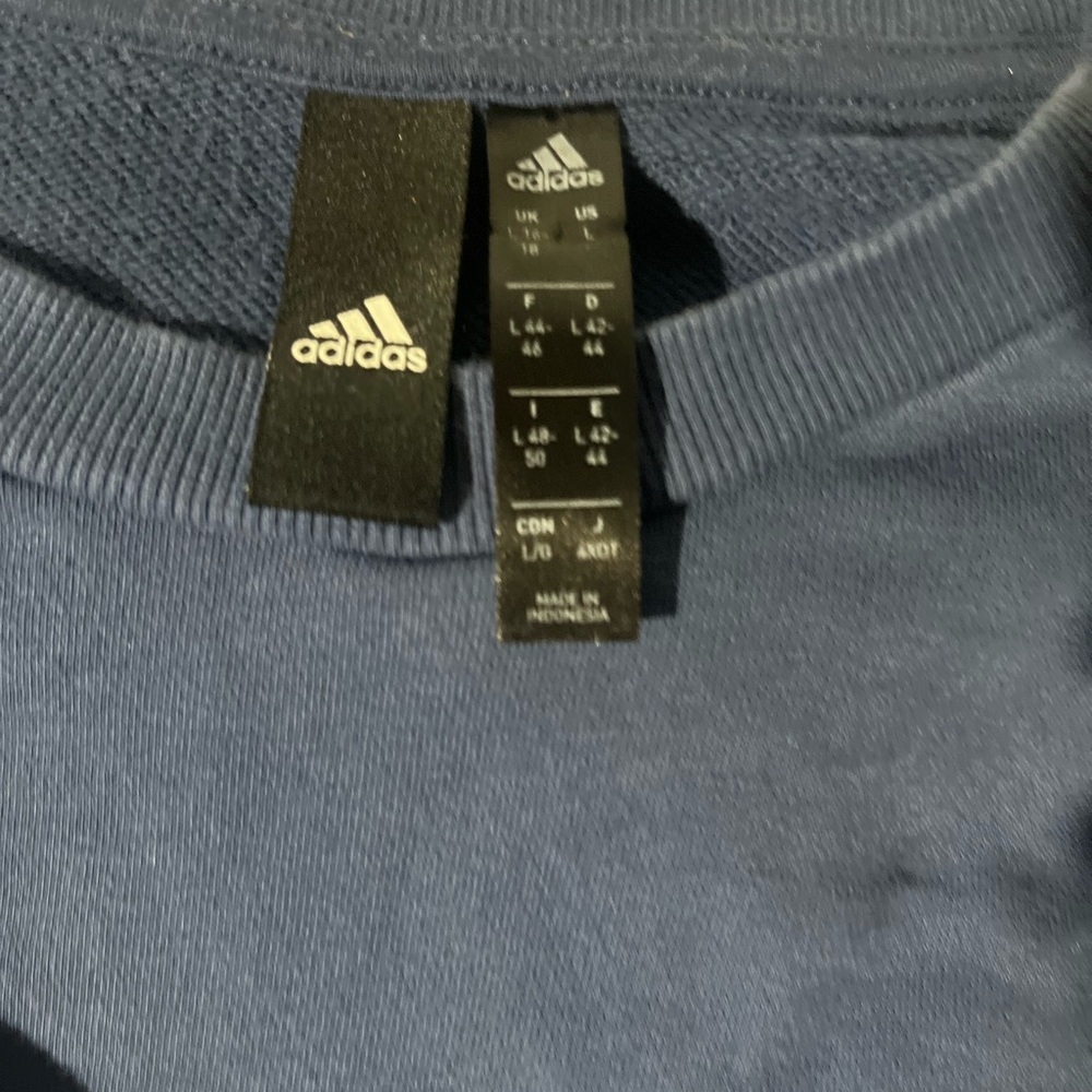 Women’s sweater